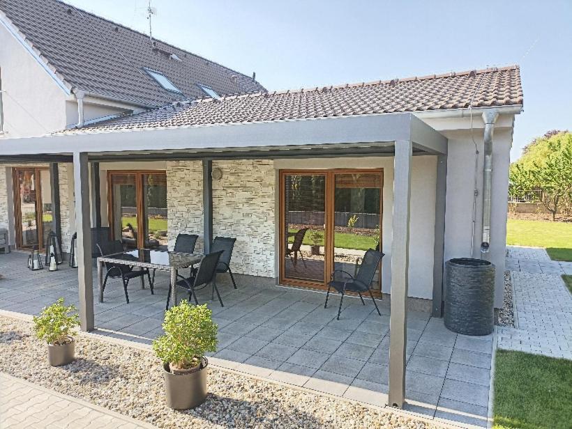 Ubytovani U Vrbicky - Blizko Prahy Unhošť Exterior foto